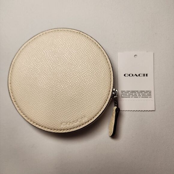 NWT Coach CW935 Skull Halloween Coin Case Pouch Change Purse Chalk - Picture 3 of 4